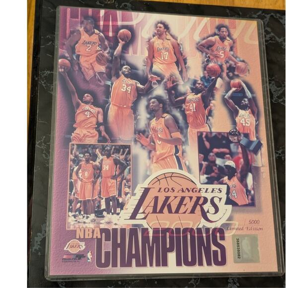 Los Angeles Lakers NBA Champions Limited Edition Plaque - Picture 3 of 11